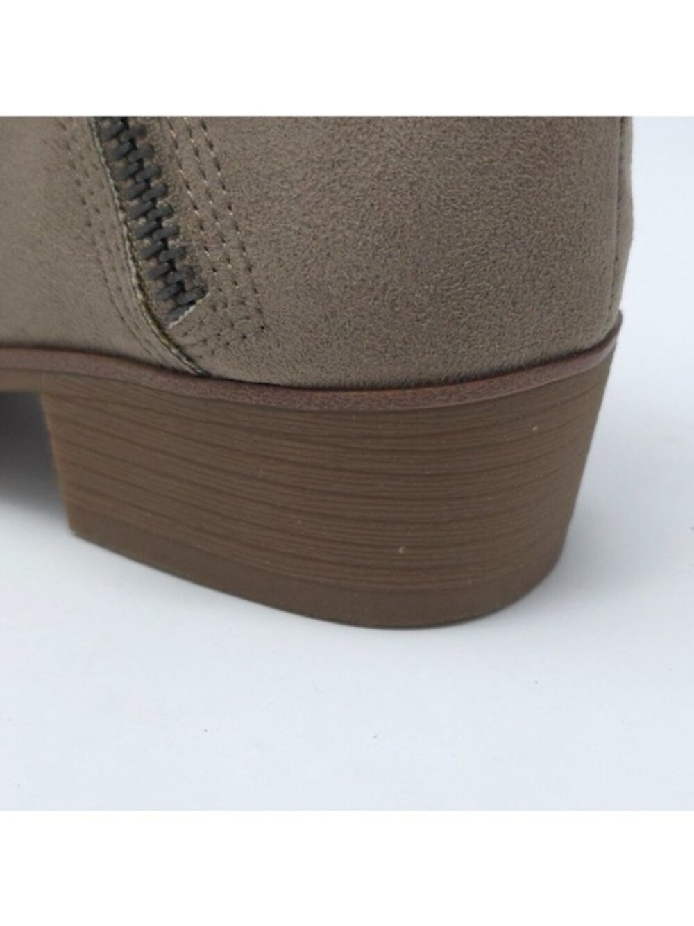 Sun + Stone Taupe Ankle Booties size 6M - Picture 7 of 12